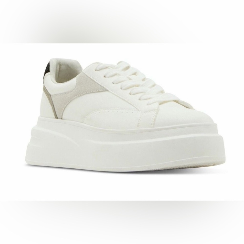 Steve Madden Flocked Out Venture Platform White Platform Sneakers size 9-NEW - Picture 2 of 4